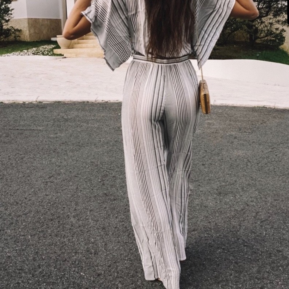 jumpsuit! - Picture 3 of 5